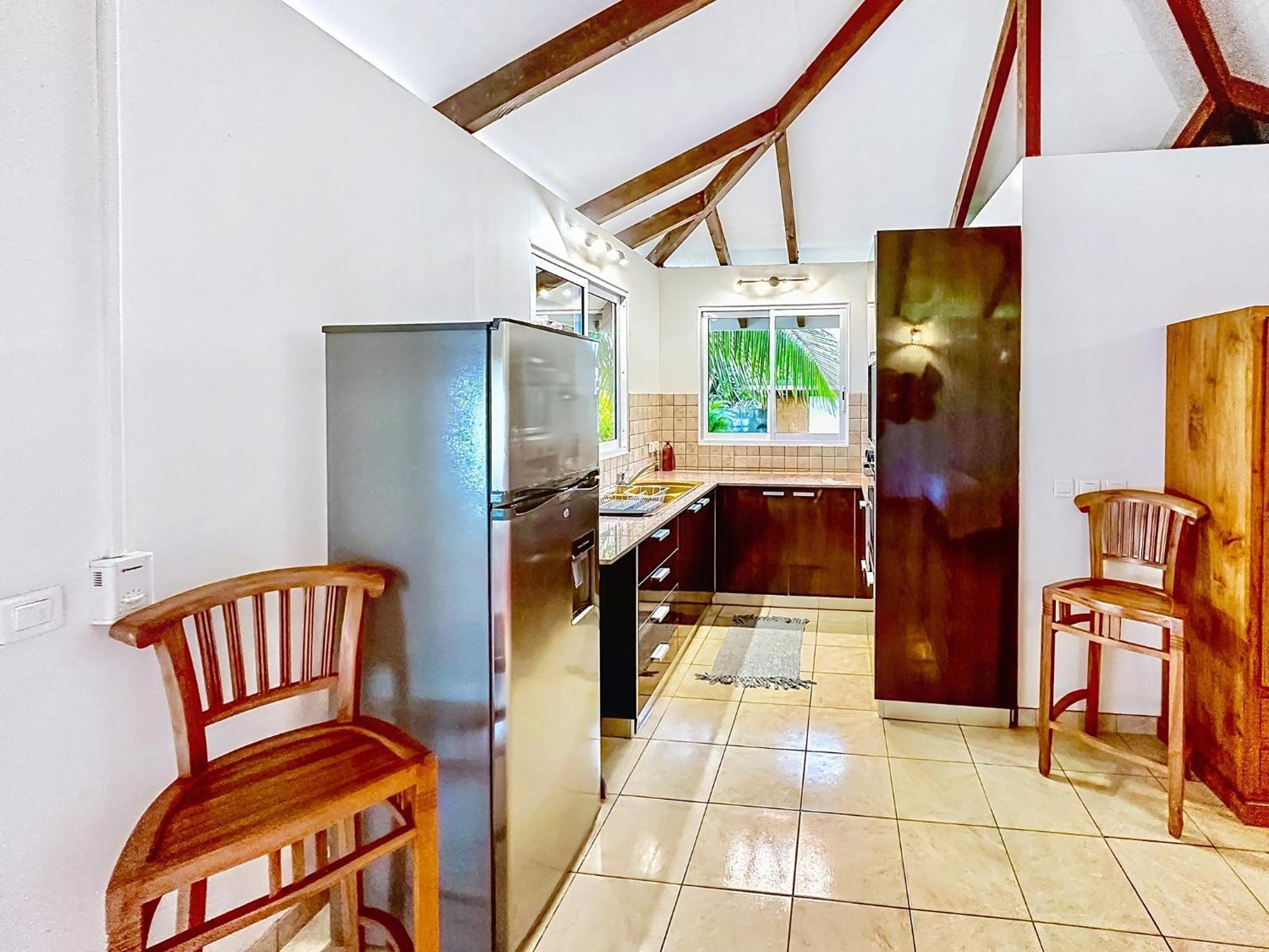 O'Coco Bungalow- Breathtaking Waterfront Views, Endless Memories Paea Экстерьер фото